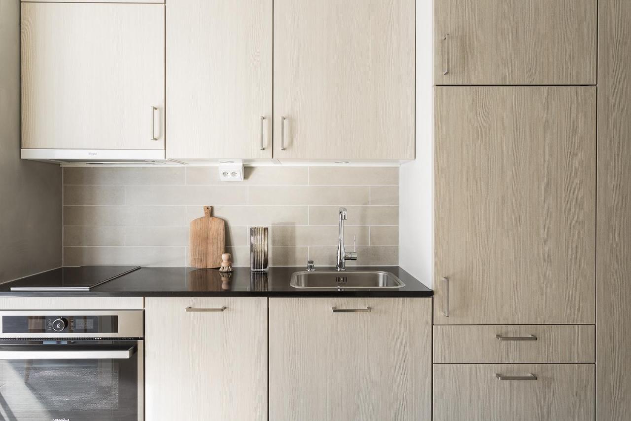 Noli Soernaeinen Hotel Helsinki Bagian luar foto