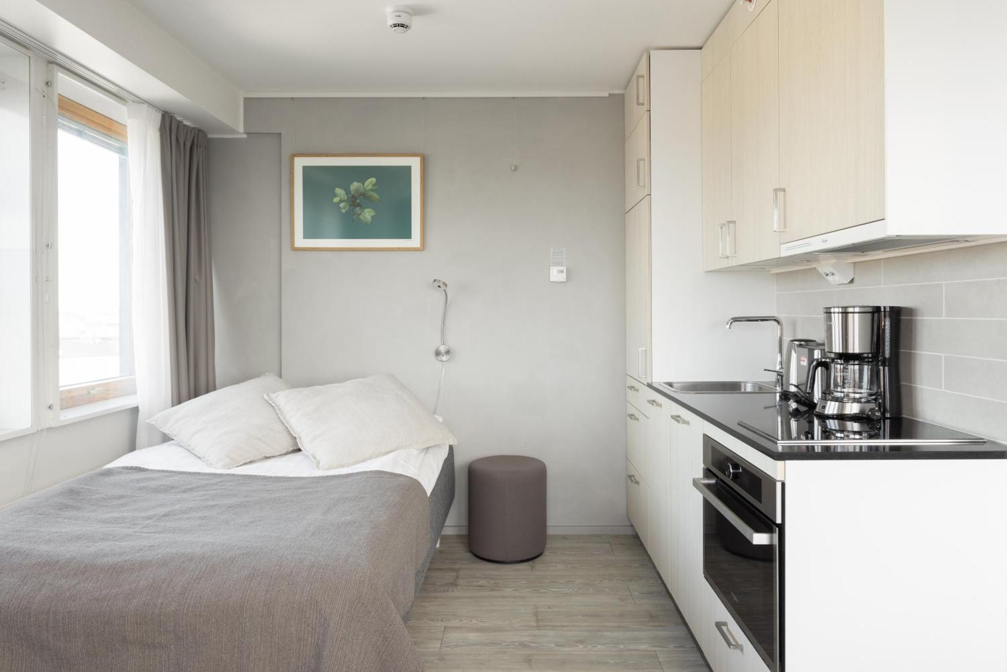Noli Soernaeinen Hotel Helsinki Bagian luar foto