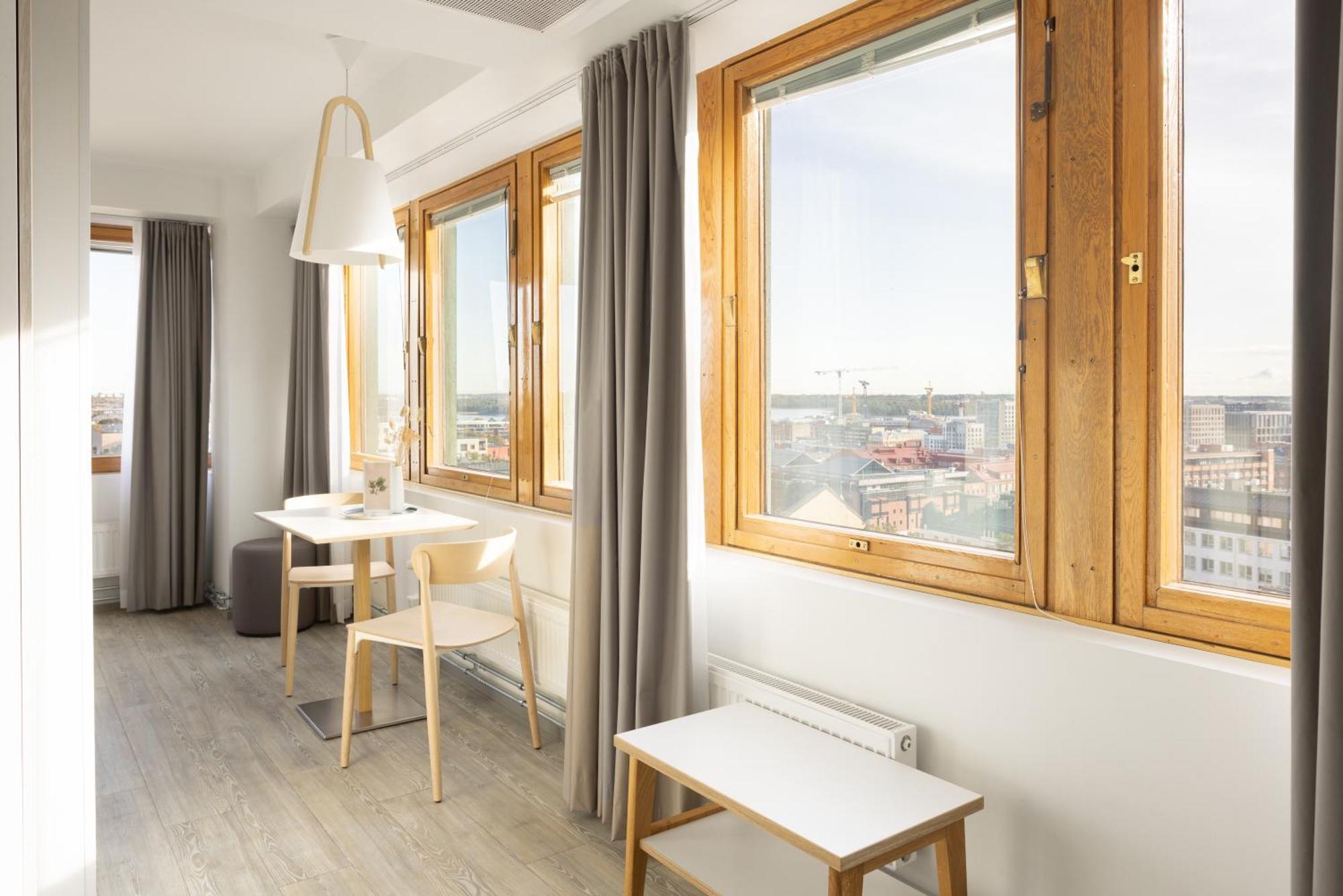 Noli Soernaeinen Hotel Helsinki Bagian luar foto